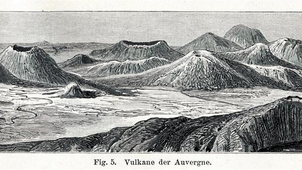 The Volcanoes of Auvergne - drawings of a panorama