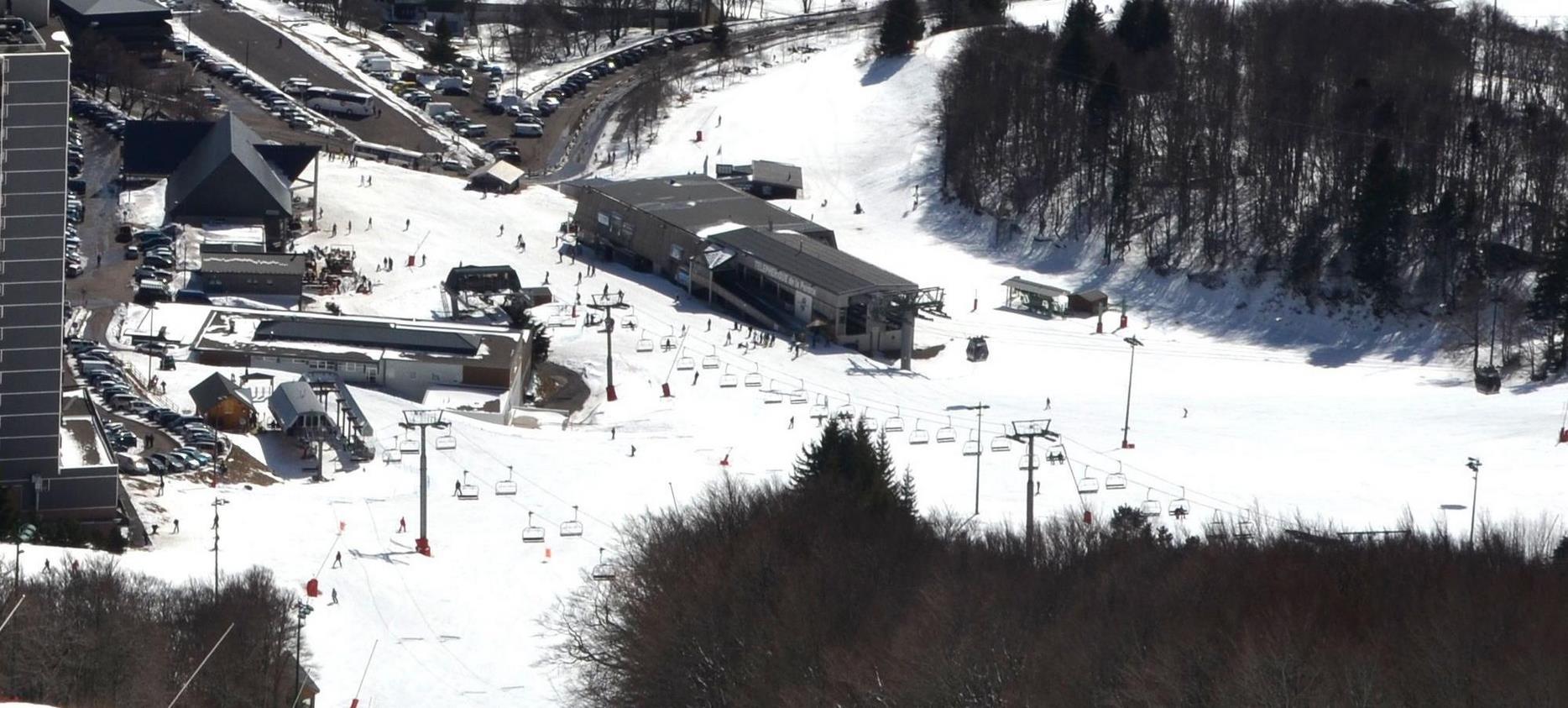 Super Besse - ski slope and arrival at the Perdrix cable car