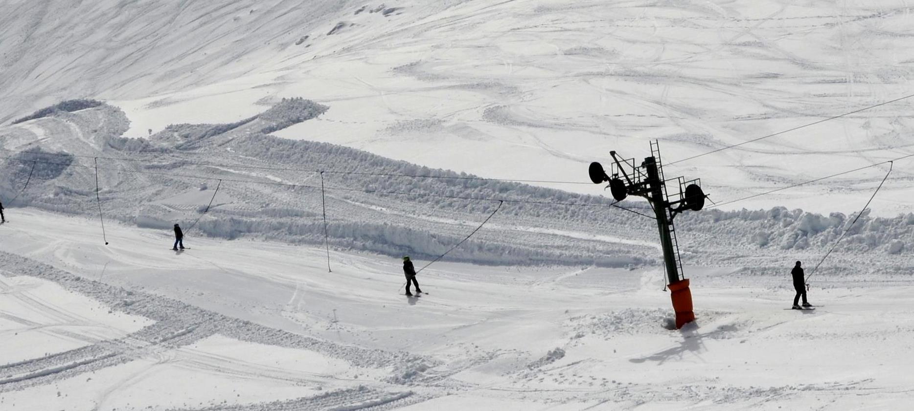Super Besse - ski lift on the plateau
