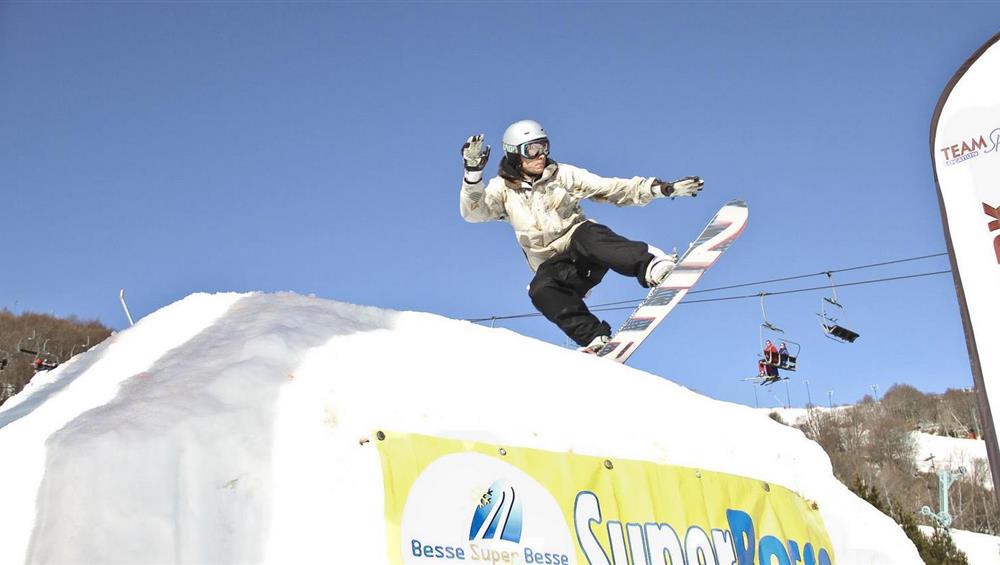 Super Besse - Snowboard competition in Super Besse