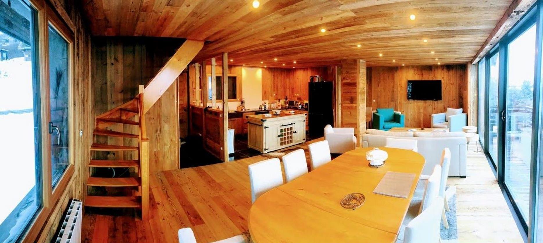 Super Besse chalet rental - old wood in the living room of the chalet