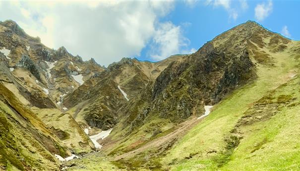 Puy de Sancy, the Valley of the Val d'enfer in the Massif du Sancy in Auvergne