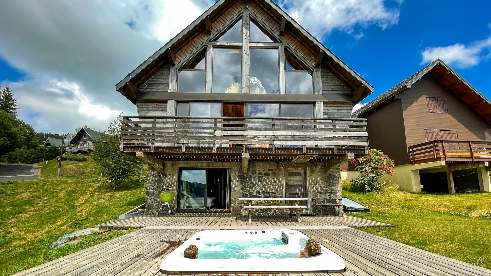 Chalet Spa Super Besse - chalet for 10 people with Spa