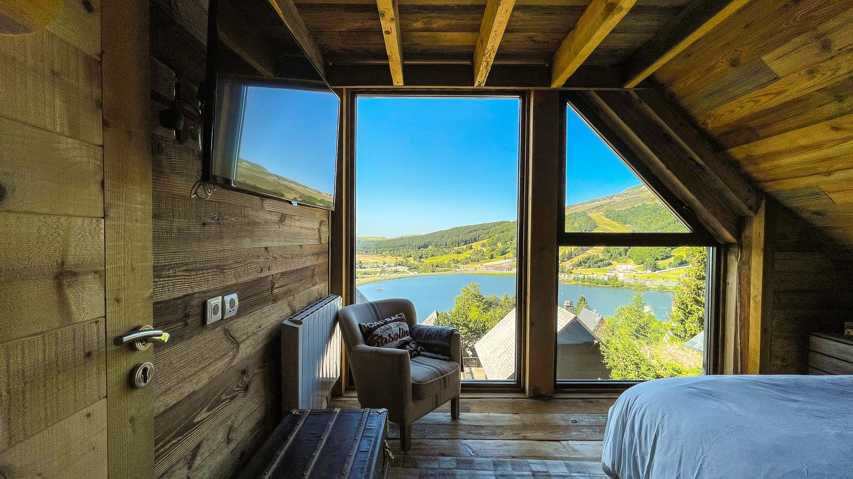 Chalet Sancy, Val d'enfer double room with a great view