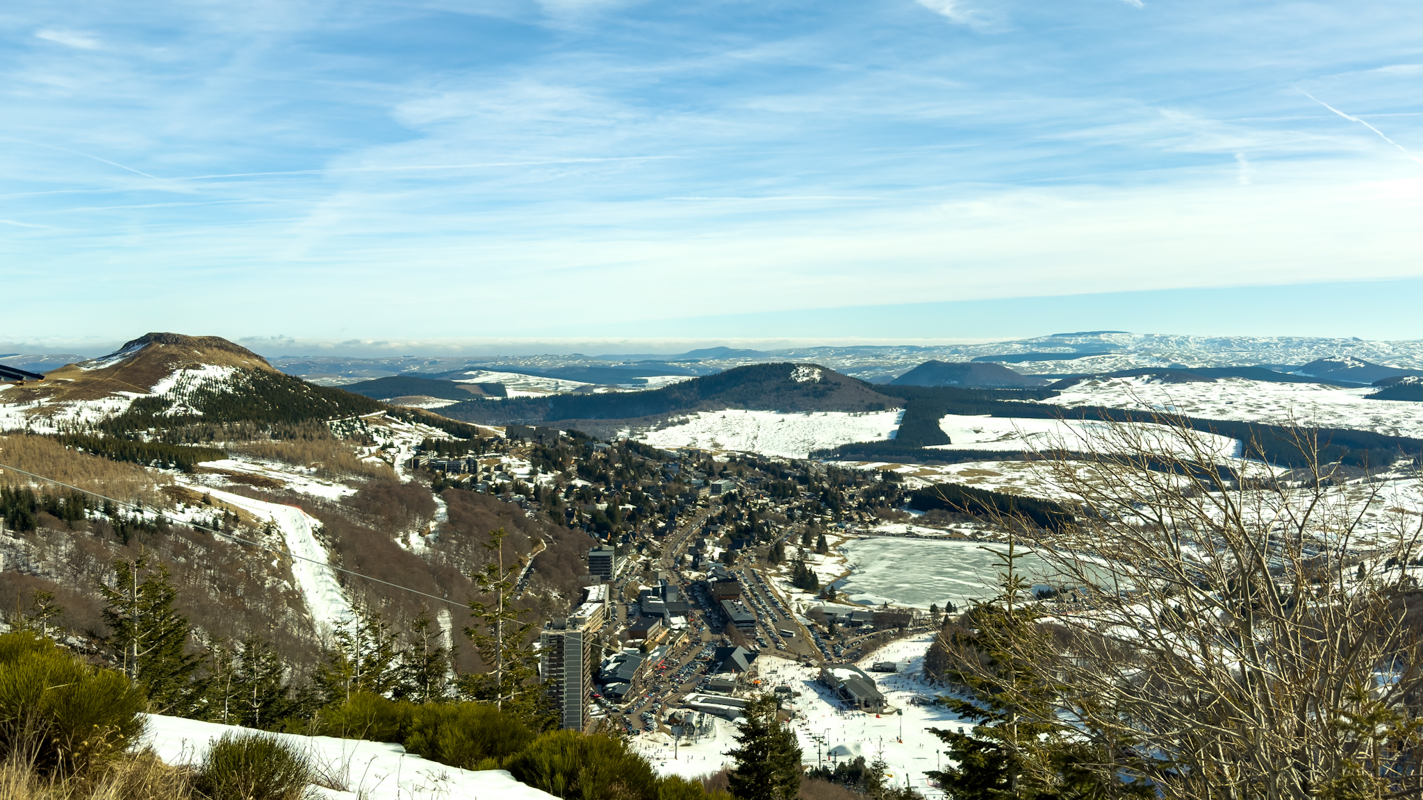 Super Besse ski resort, panoramic view of the Puy du Chambourguet and the Super Besse resort