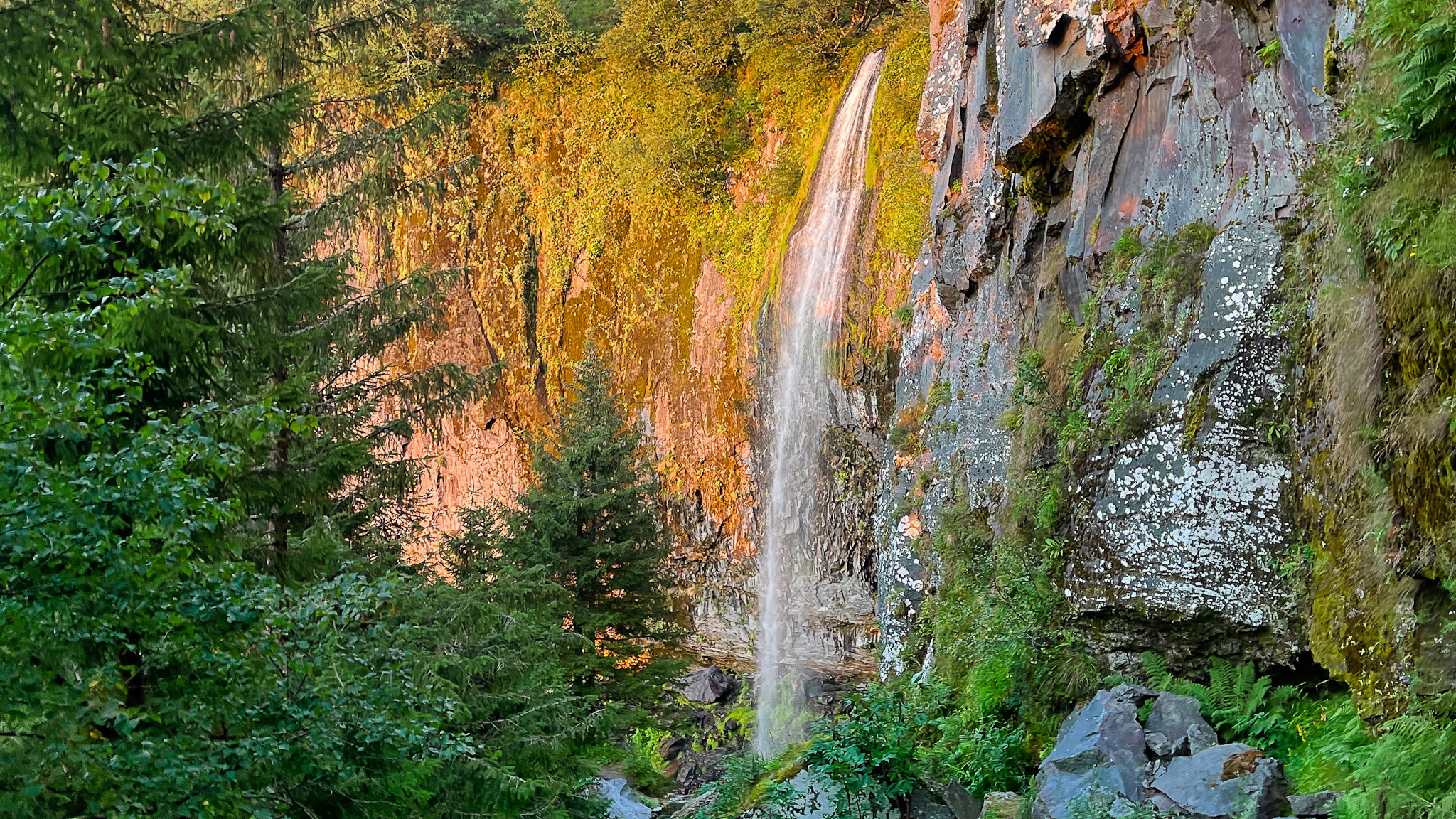 The Grande Cascade at Mont Dore, the dizzying fall