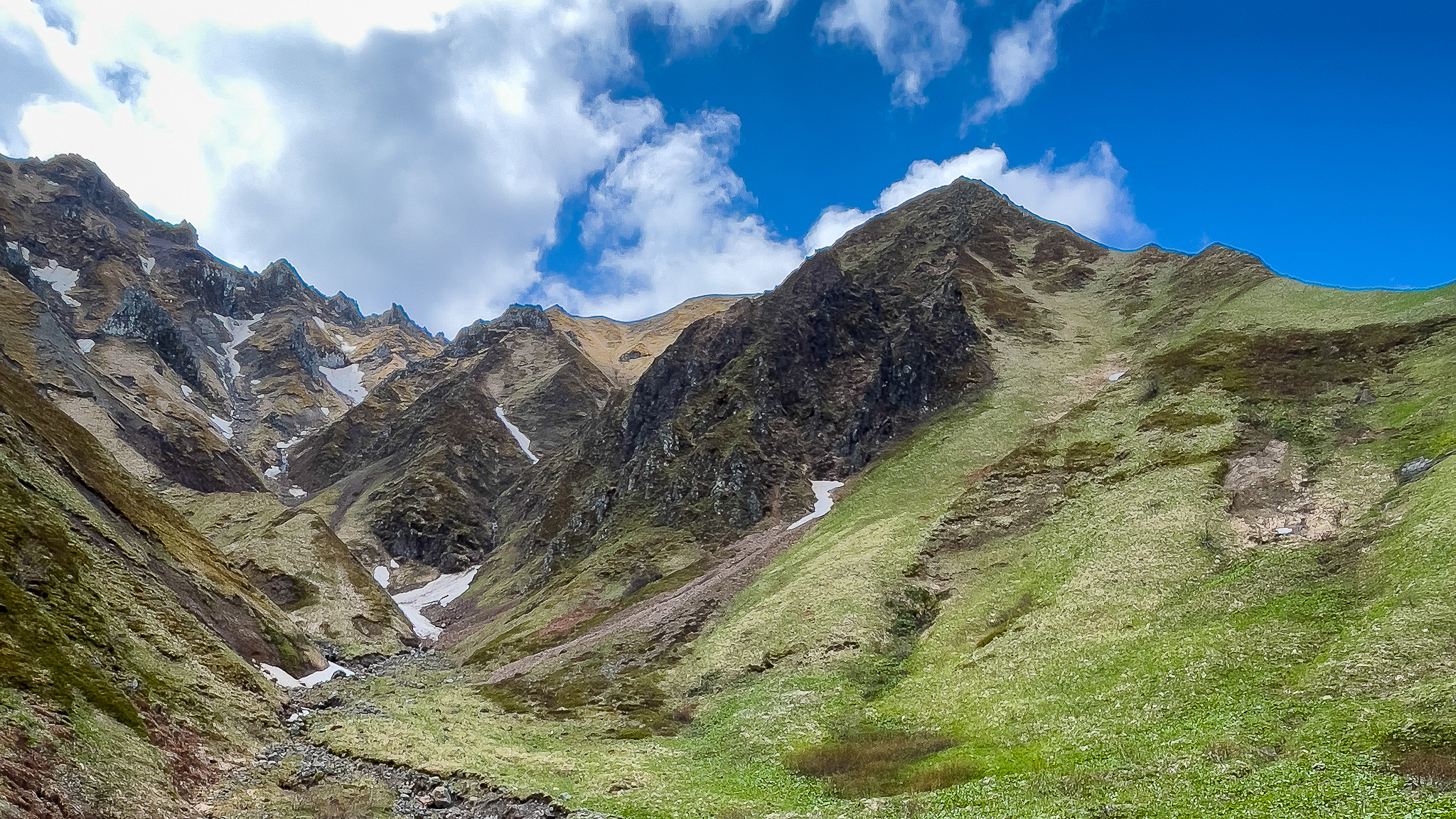 Massif du Sancy, the Valley of the Val d'Enfer at the beginning of Spring