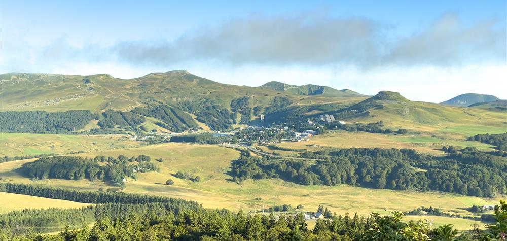 The 4 best stages of the GR®30, the Tour des Lacs d'Auvergne