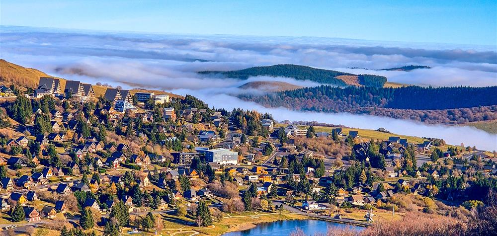 Sea of ​​Clouds in Super Besse