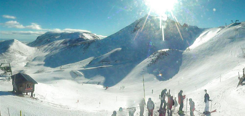Skiing in Massif du Sancy
