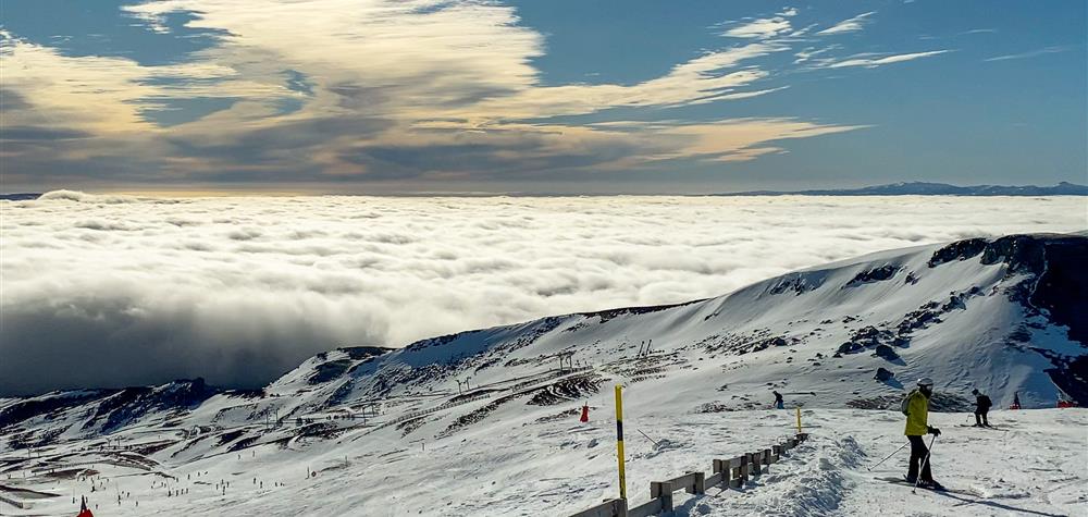 Sea of ​​Clouds between the Monts du Cantal and the Monts Dore