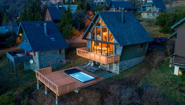 Chalet l'Anorak Super Besse: Presentation, Location, Capacity and Highlights